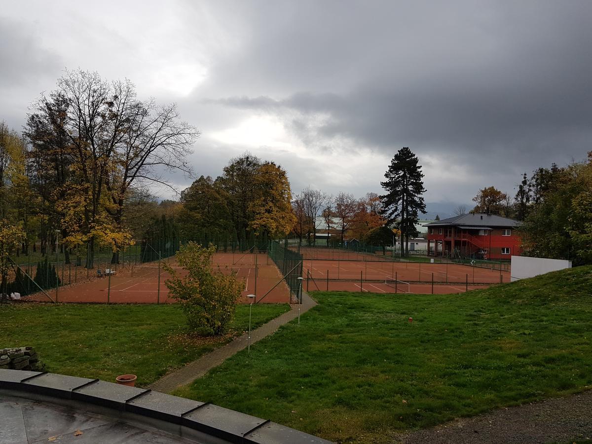 Penzion BránaBeskyd Frýdlant nad Ostravicí Exterior foto